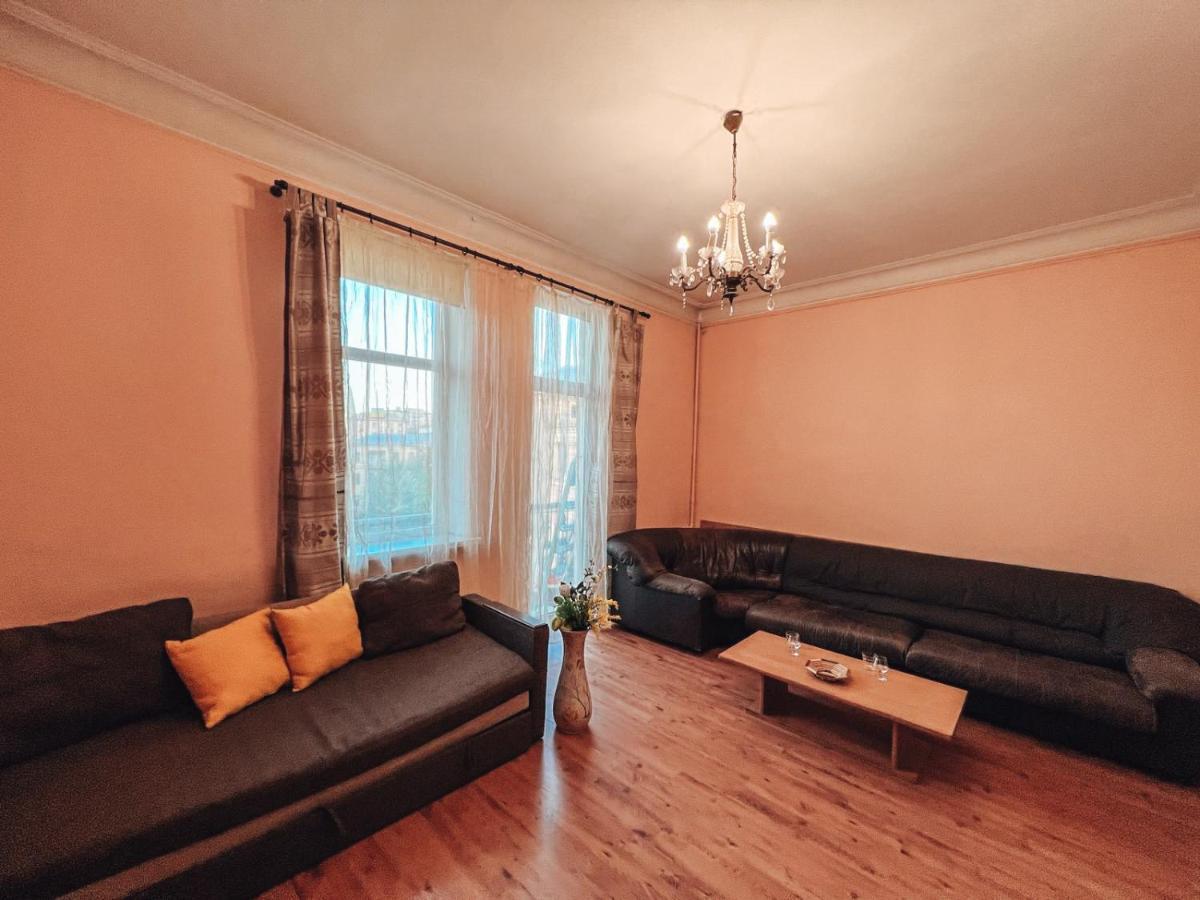 Apartments On Kreshchatik 17 Kijów Zewnętrze zdjęcie